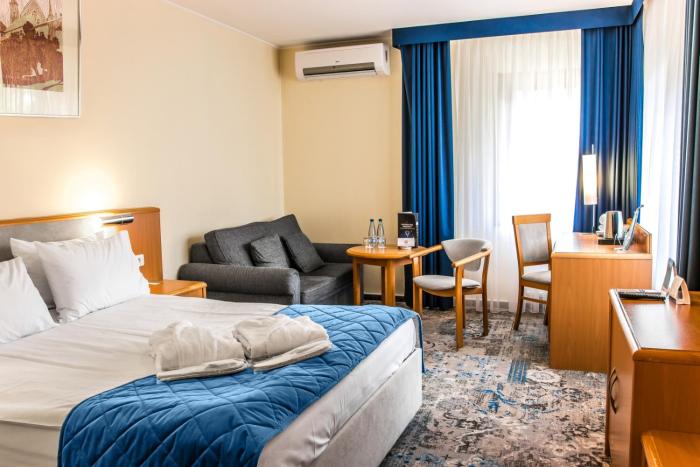 hotel mragowo resort and spa