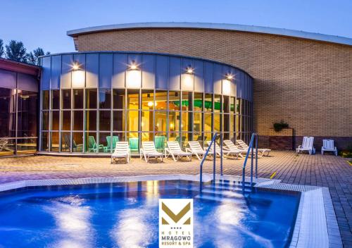 hotel mragowo resort and spa
