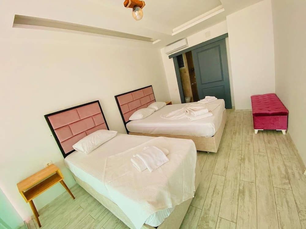 luna mare resort hotel