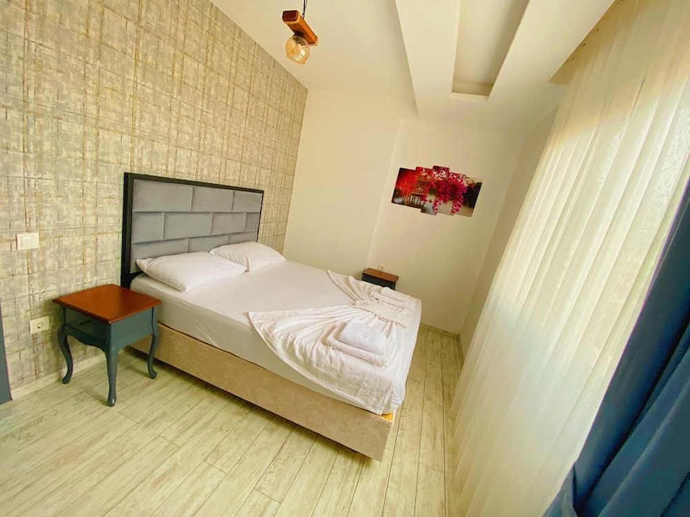 luna mare resort hotel
