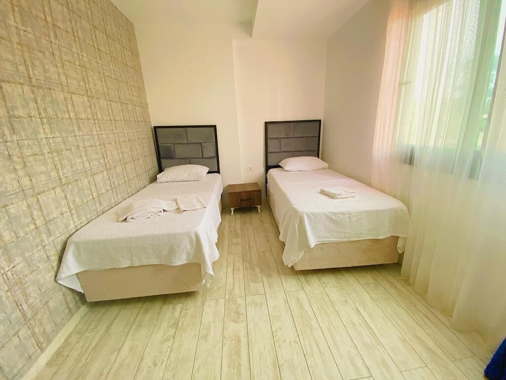 luna mare resort hotel