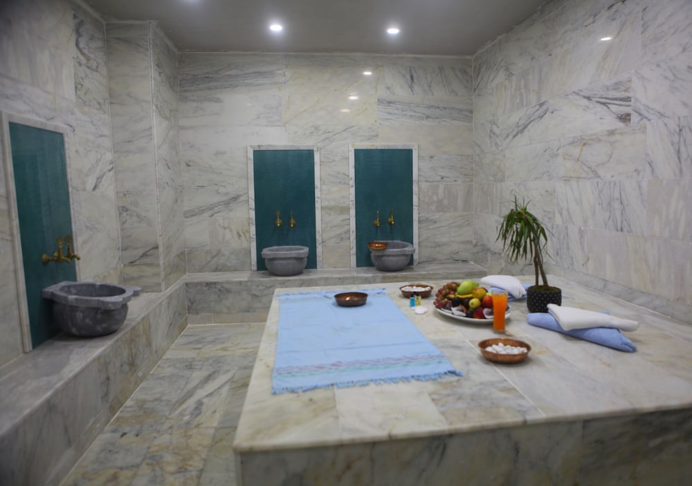 luna mare resort hotel