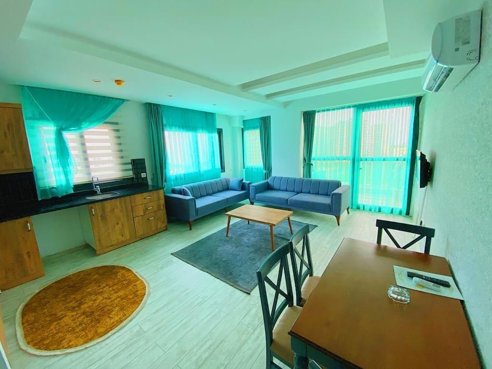 luna mare resort hotel