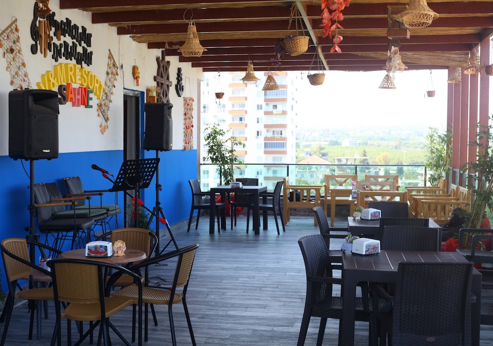 luna mare resort hotel