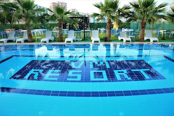 luna mare resort hotel