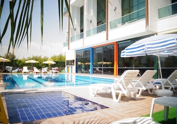 Luna Mare Resort Hotel,,1 star