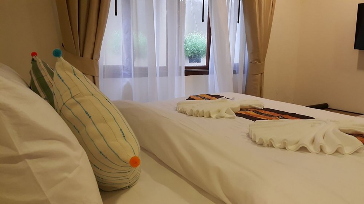 rustic river boutique