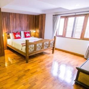 rustic river boutique