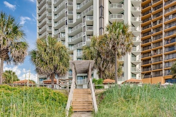 breakers boutique condos oceanfront