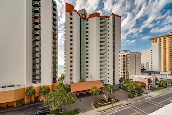 breakers boutique condos oceanfront