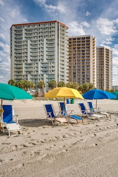 breakers boutique condos oceanfront