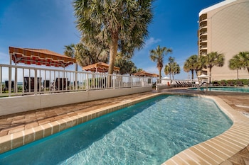 breakers boutique condos oceanfront