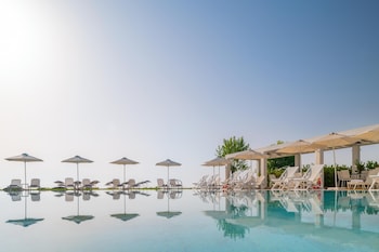 olympios zeus hotel bungalows by anayia all inclusive resorts