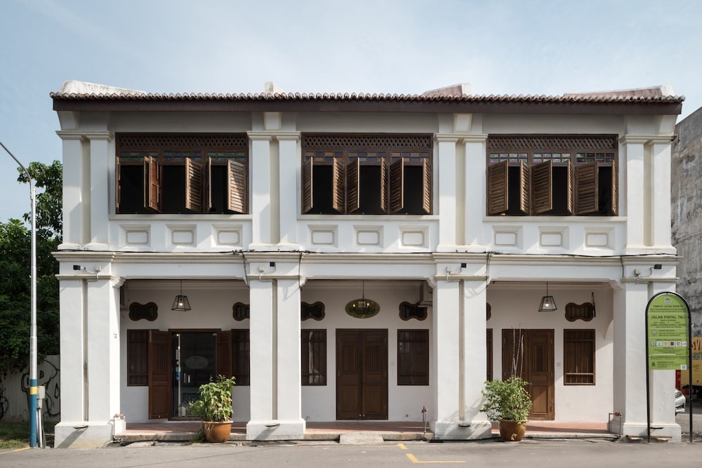 rope walk guesthouse hostel