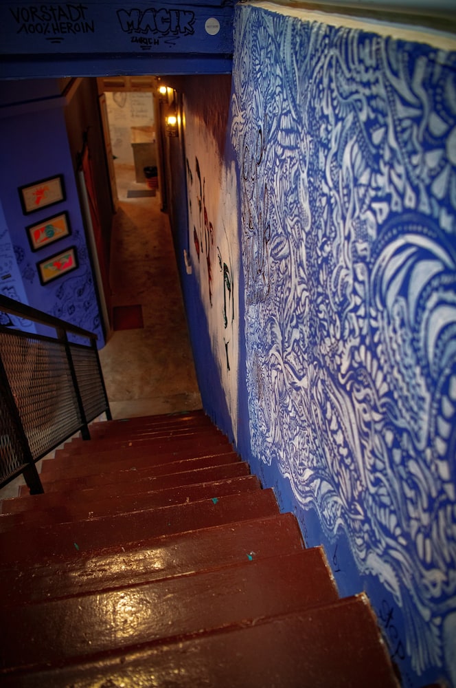 rope walk guesthouse hostel