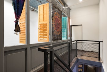 rope walk guesthouse hostel