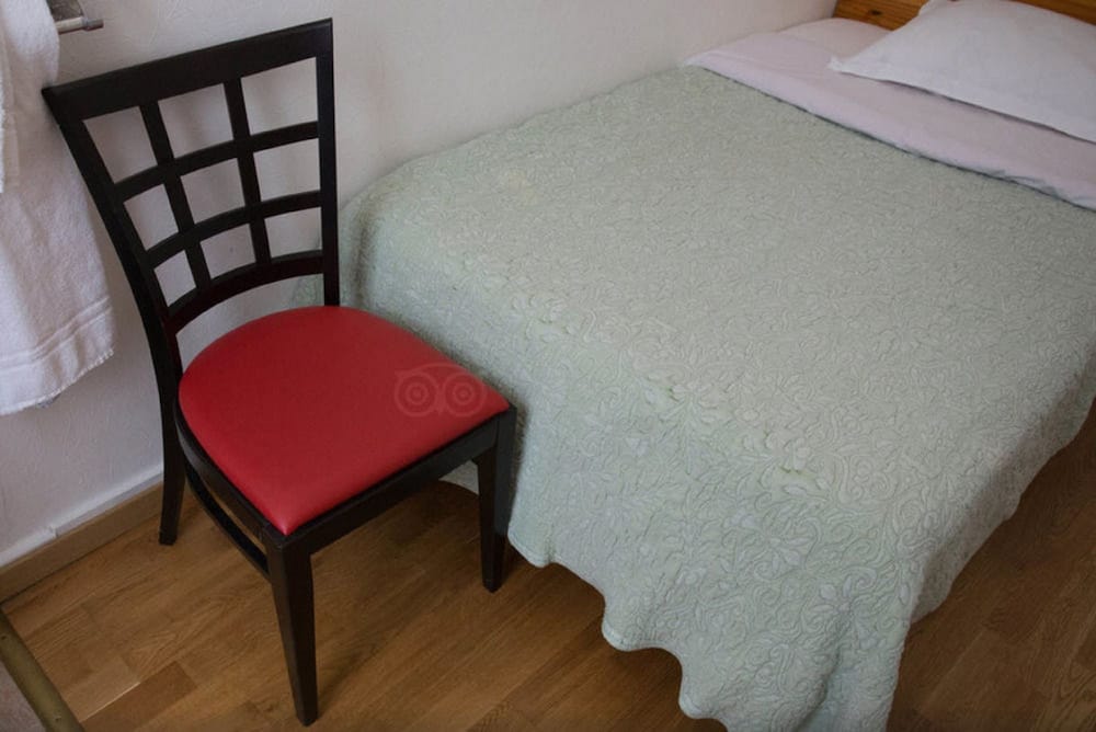 hotel tiquetonne