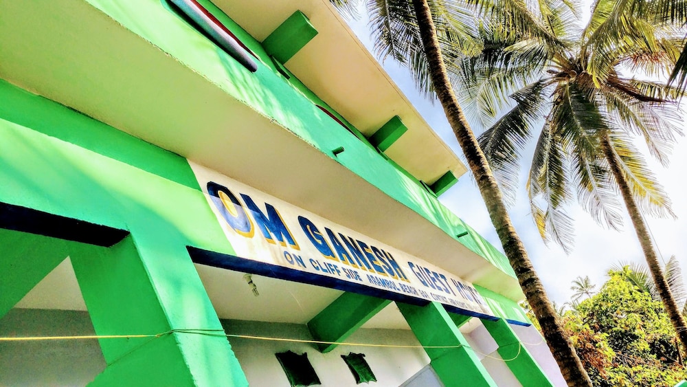 om ganesh guest house cliffside