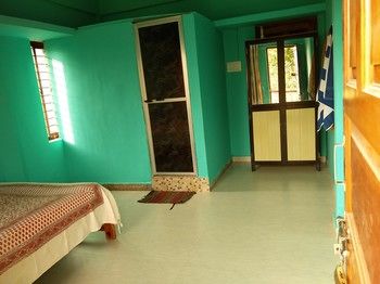 om ganesh guest house cliffside