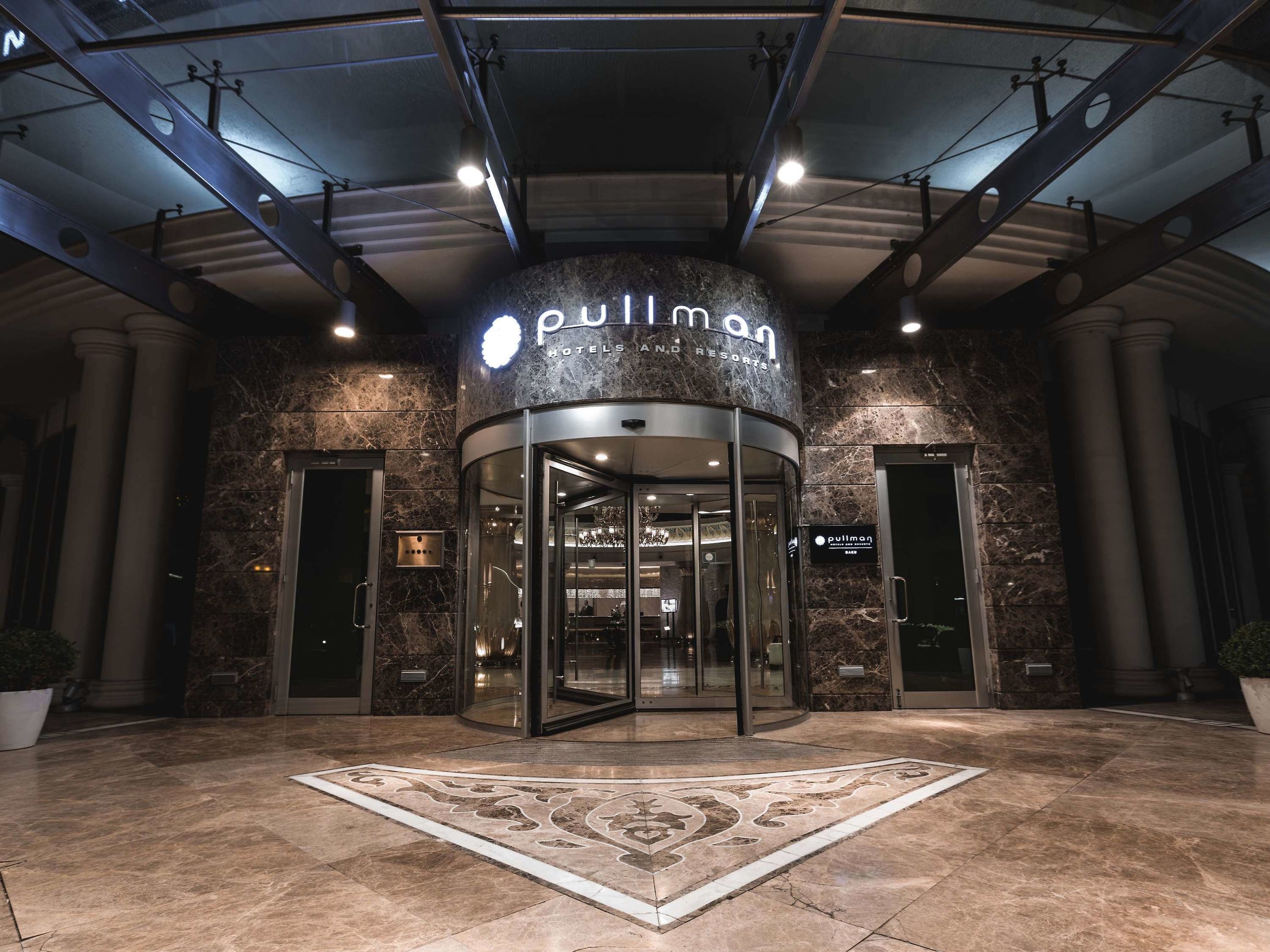 pullman baku