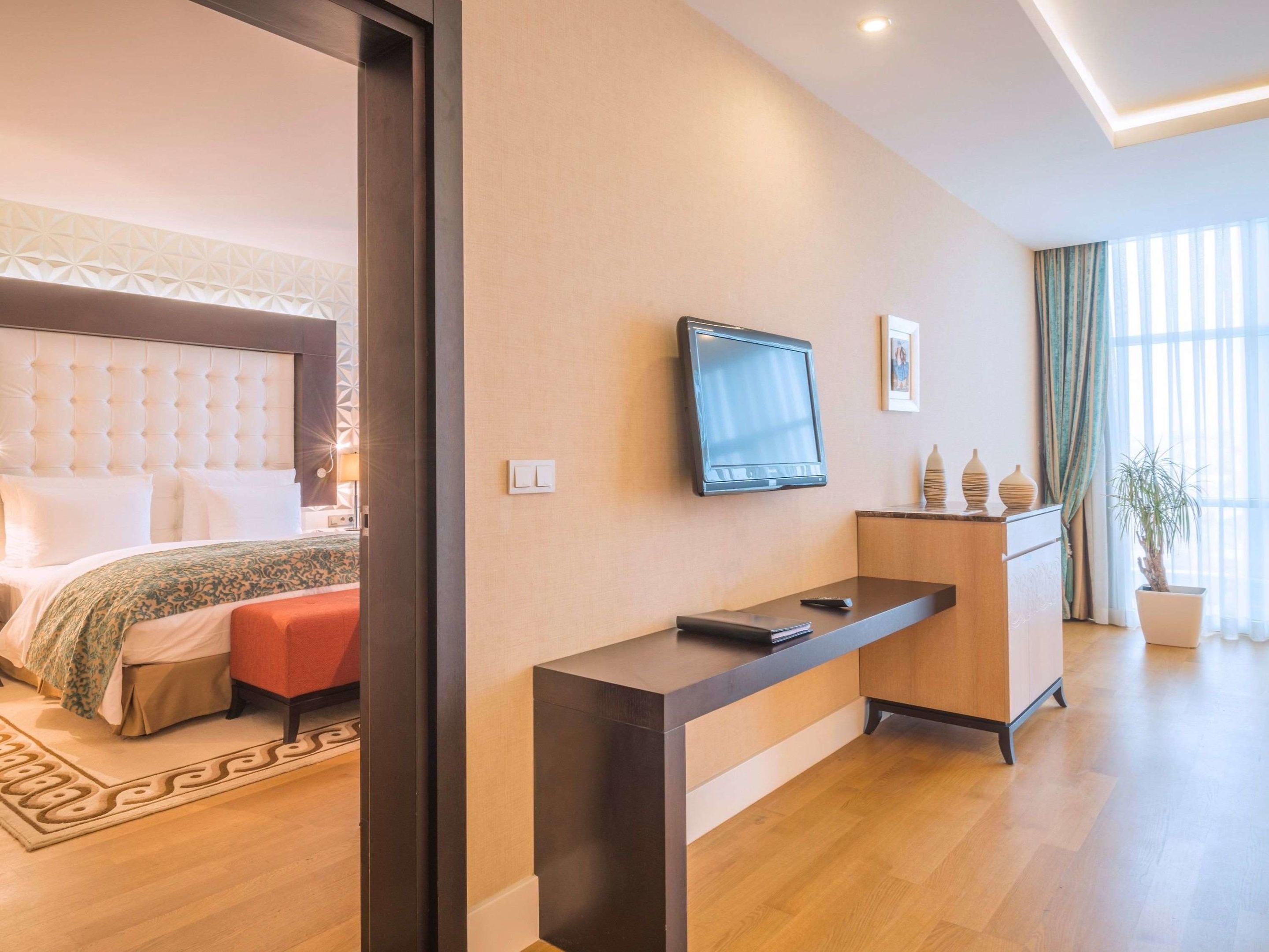 pullman baku