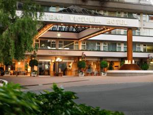 Chateau Victoria Hotel And Suites,Vancouver Island>>Vancouver,4 star