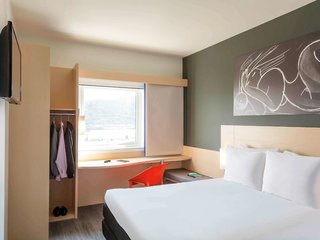 ibis queretaro