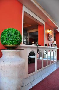 hauser der villa italia