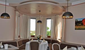 hauser der villa italia