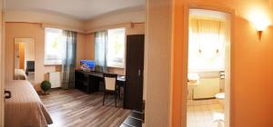 hauser der villa italia