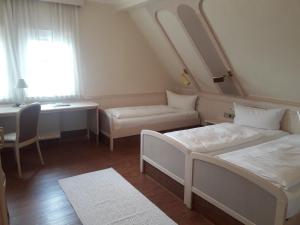 hauser der villa italia