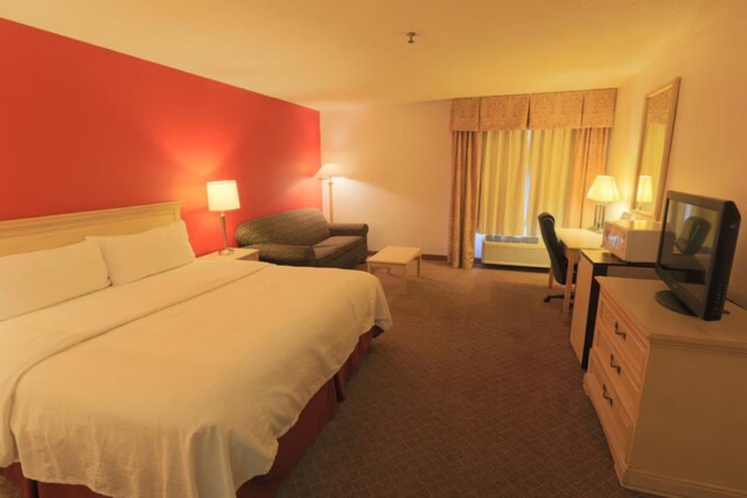 plaza hotel by oyo calumet park near alsip i 57