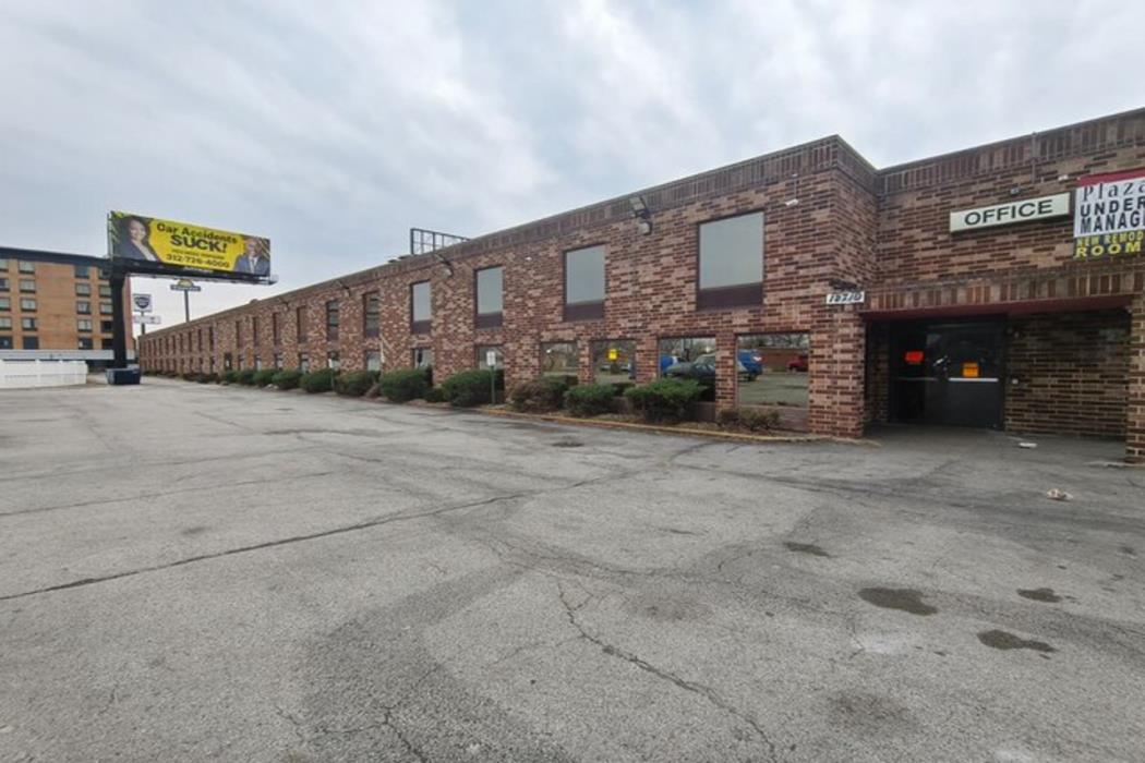 plaza hotel by oyo calumet park near alsip i 57