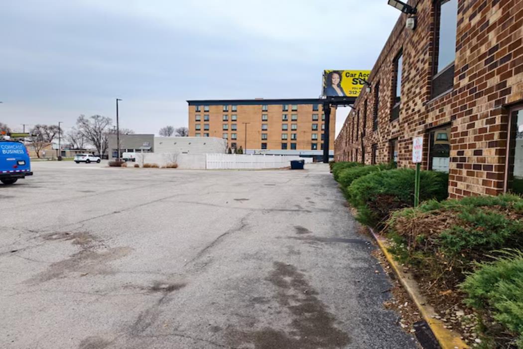 plaza hotel by oyo calumet park near alsip i 57