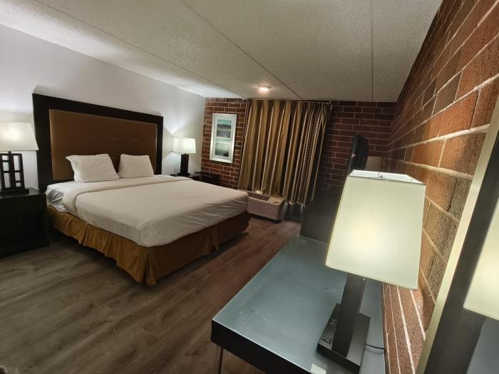 plaza hotel by oyo calumet park near alsip i 57