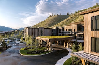 the sylvan lodge at snake river sporting club