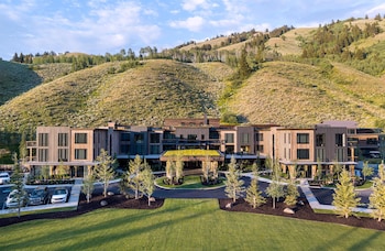 The Sylvan Lodge At Snake River Sporting Club,,5 star