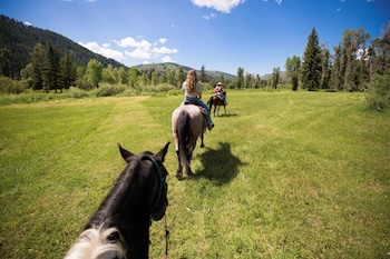 the sylvan lodge at snake river sporting club