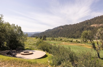 the sylvan lodge at snake river sporting club