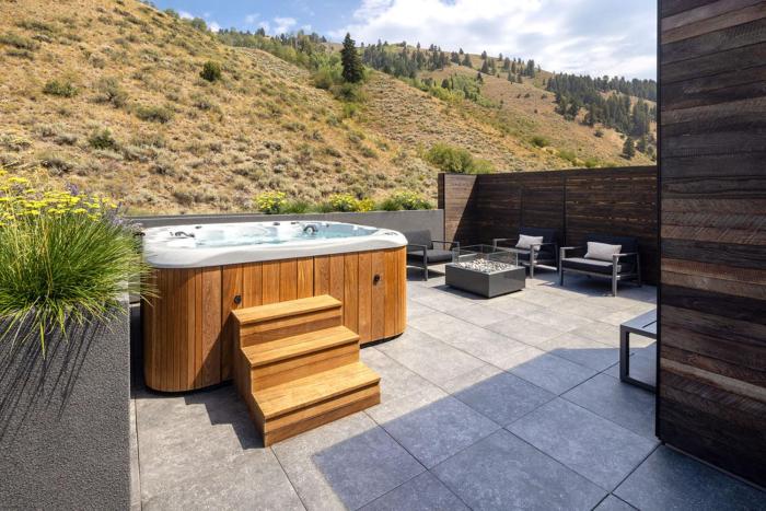 the sylvan lodge at snake river sporting club