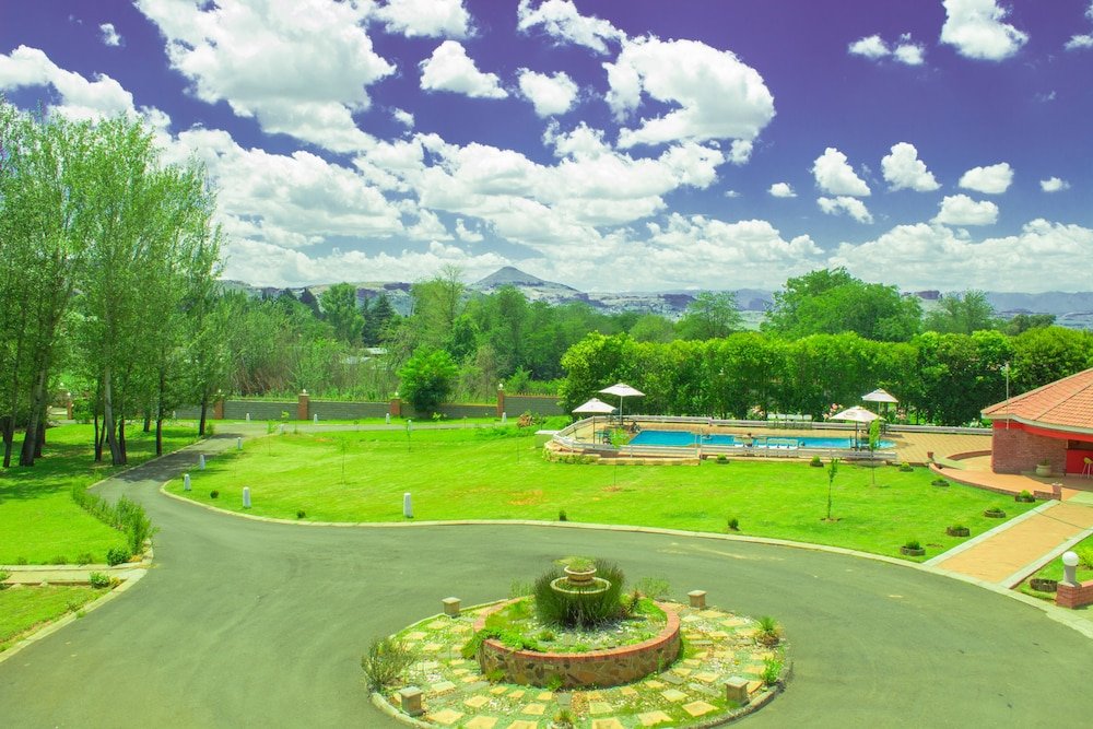 mountain view hotel