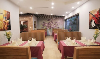 Oriana Hotel 2,,3 star
