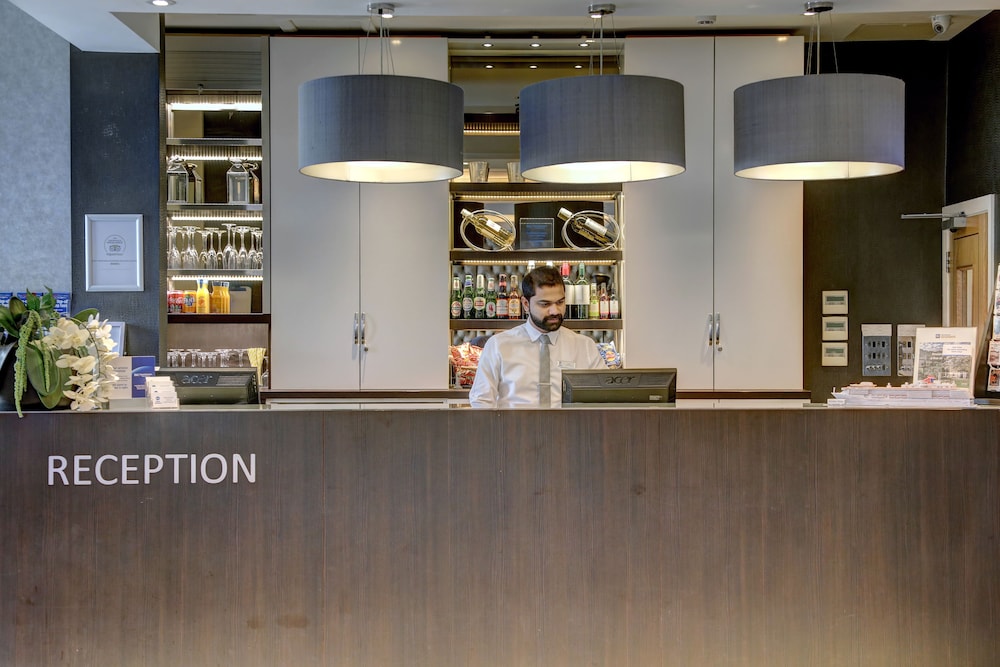 spark by hilton london chiswick