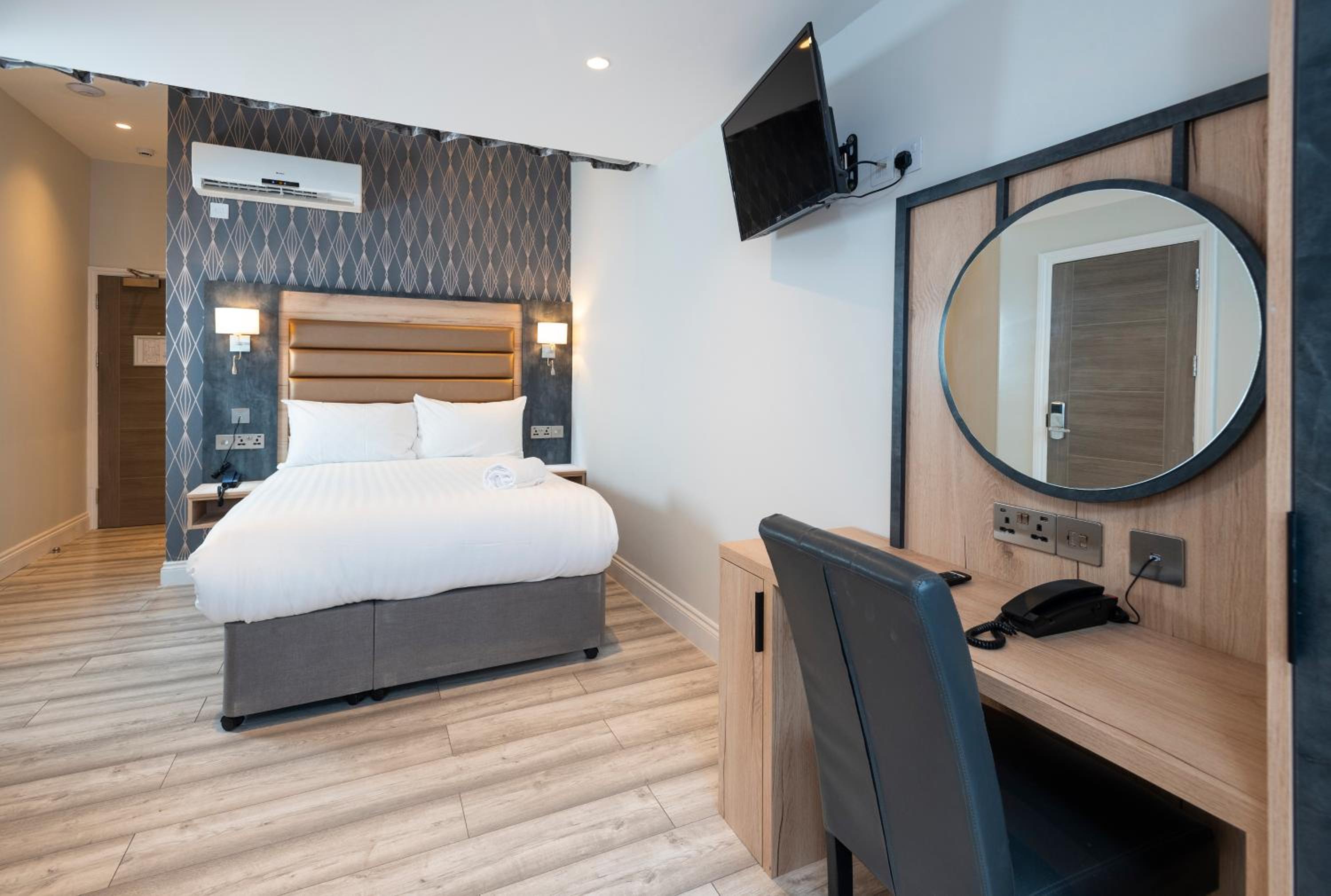 spark by hilton london chiswick