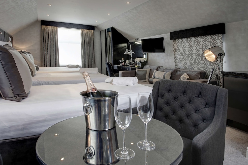 spark by hilton london chiswick