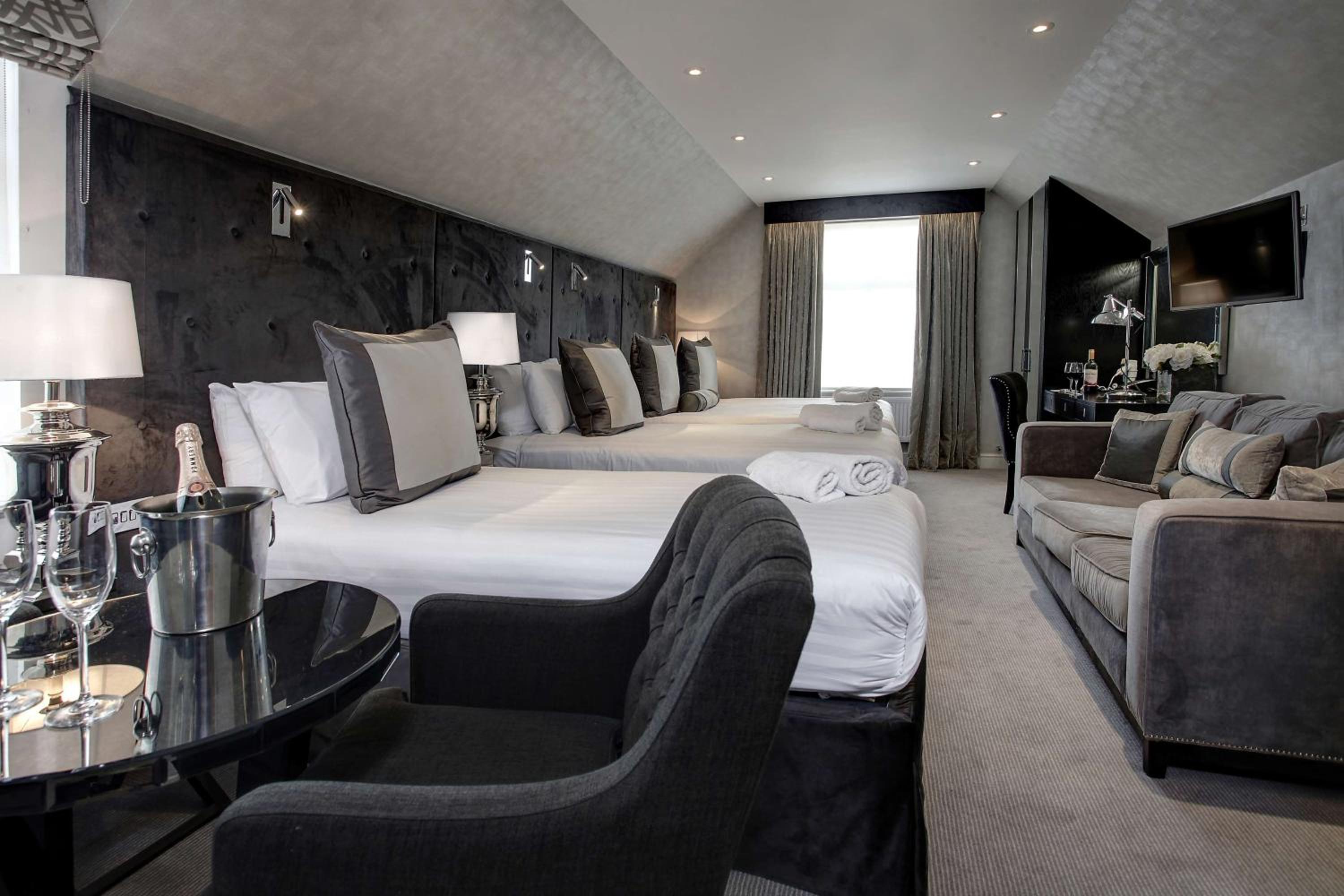 spark by hilton london chiswick