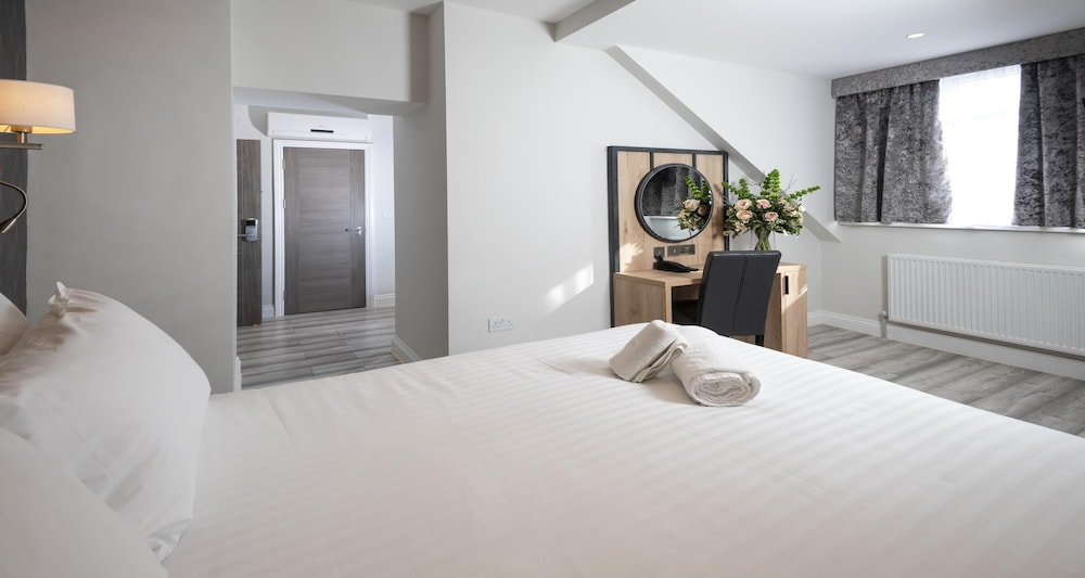 spark by hilton london chiswick
