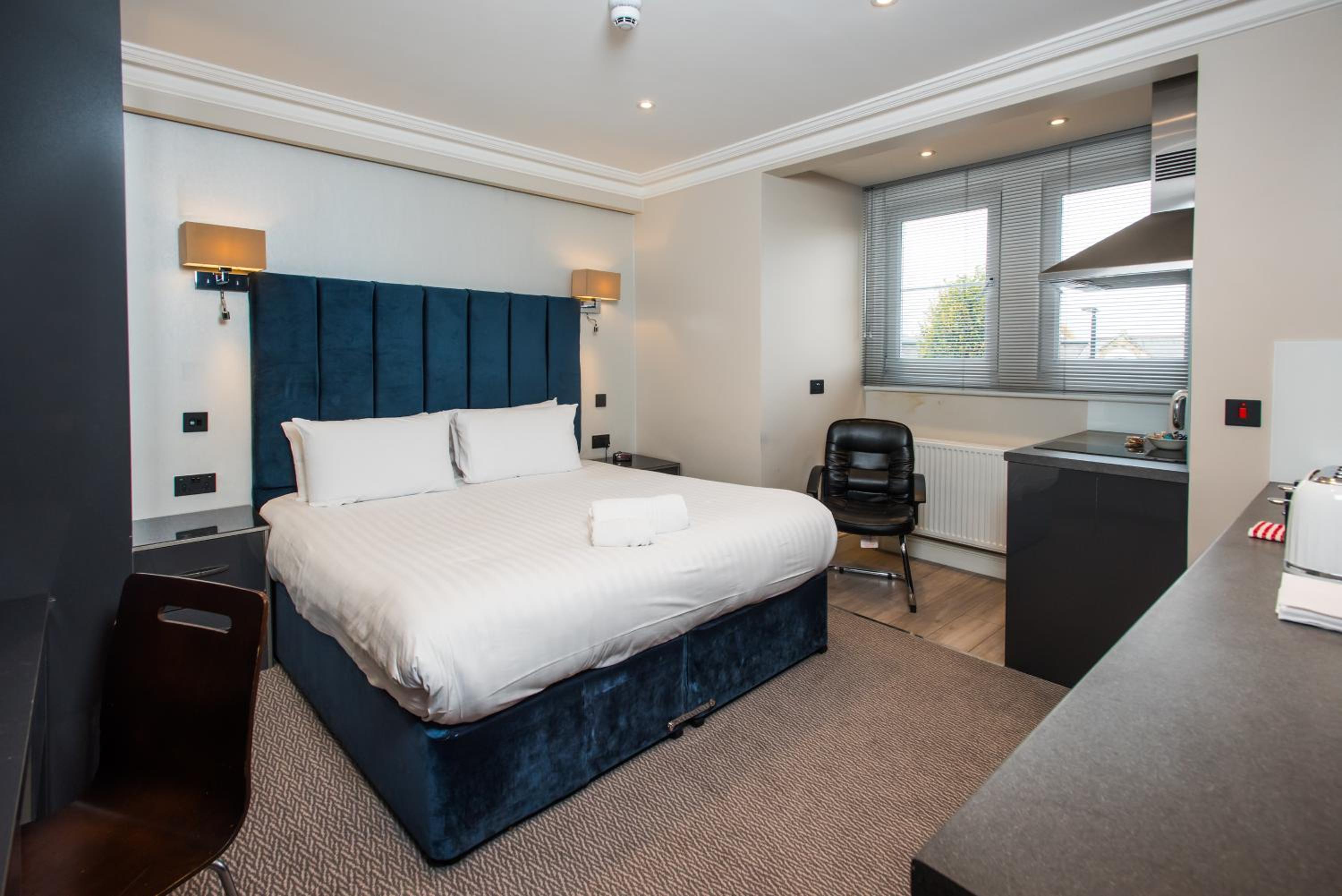 spark by hilton london chiswick