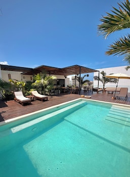 Ah Xok Suites 5A Avenida,,4 star