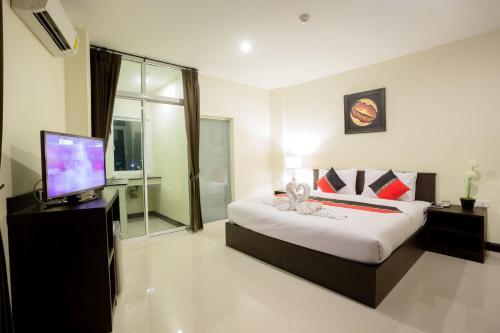 The Elegant Patong,Kathu>>Karon Beach,3 star